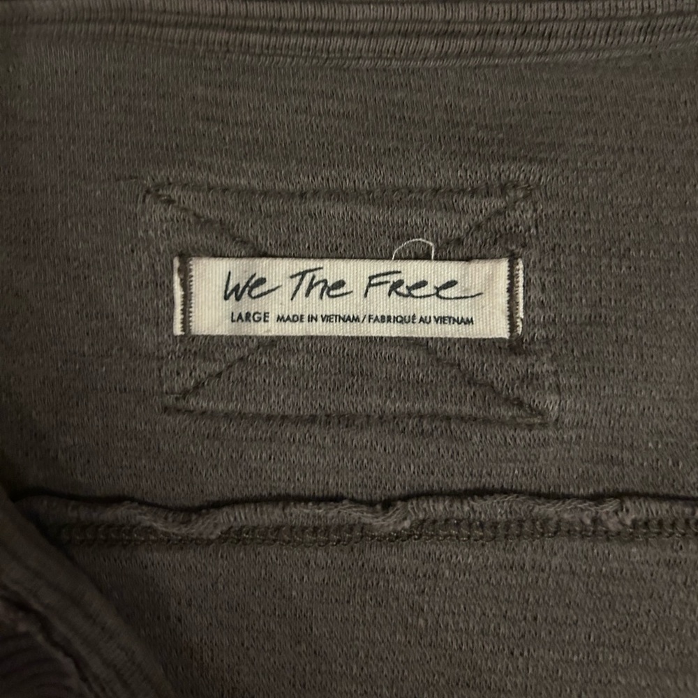 we the free total eclipse tee - shaved chocolate - Picture 6 of 6